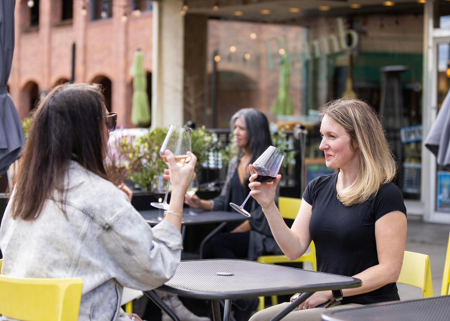 Walla Walla’s Spring Release Weekend is almost here, and we’re turning up the volume! 🎶🍷

Catch live music all weekend at Gård Walla Walla:
➡ Curtiss G on Friday 5-7pm
➡ Carl Tosten on Saturday 5-7pm
➡ Cory Potter on Sunday 4-6pm

Come sip our newest releases, enjoy the music, and settle in for a great weekend. Beer, N/A drinks, and light bites, available too. See you soon!