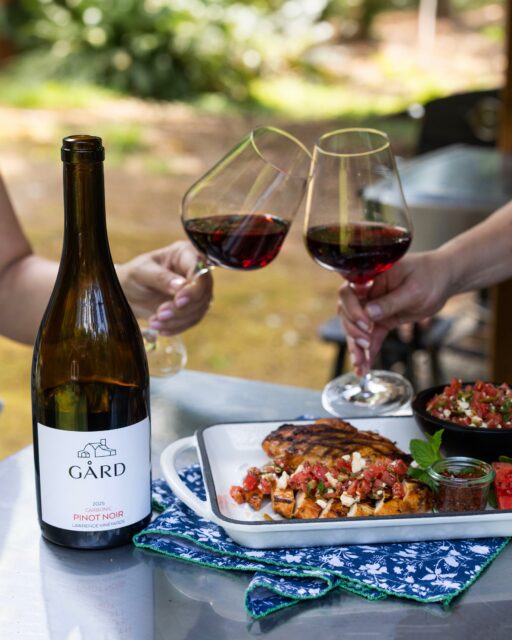 NEW RECIPE: Peak‑season watermelon, feta, herbs, pepitas… Tanya’s grilled chicken hits all the right notes. Pair with Carbonic Pinot Noir or Vermentino and enjoy! 🍷😋

Find the recipe at gardwine.com/blog